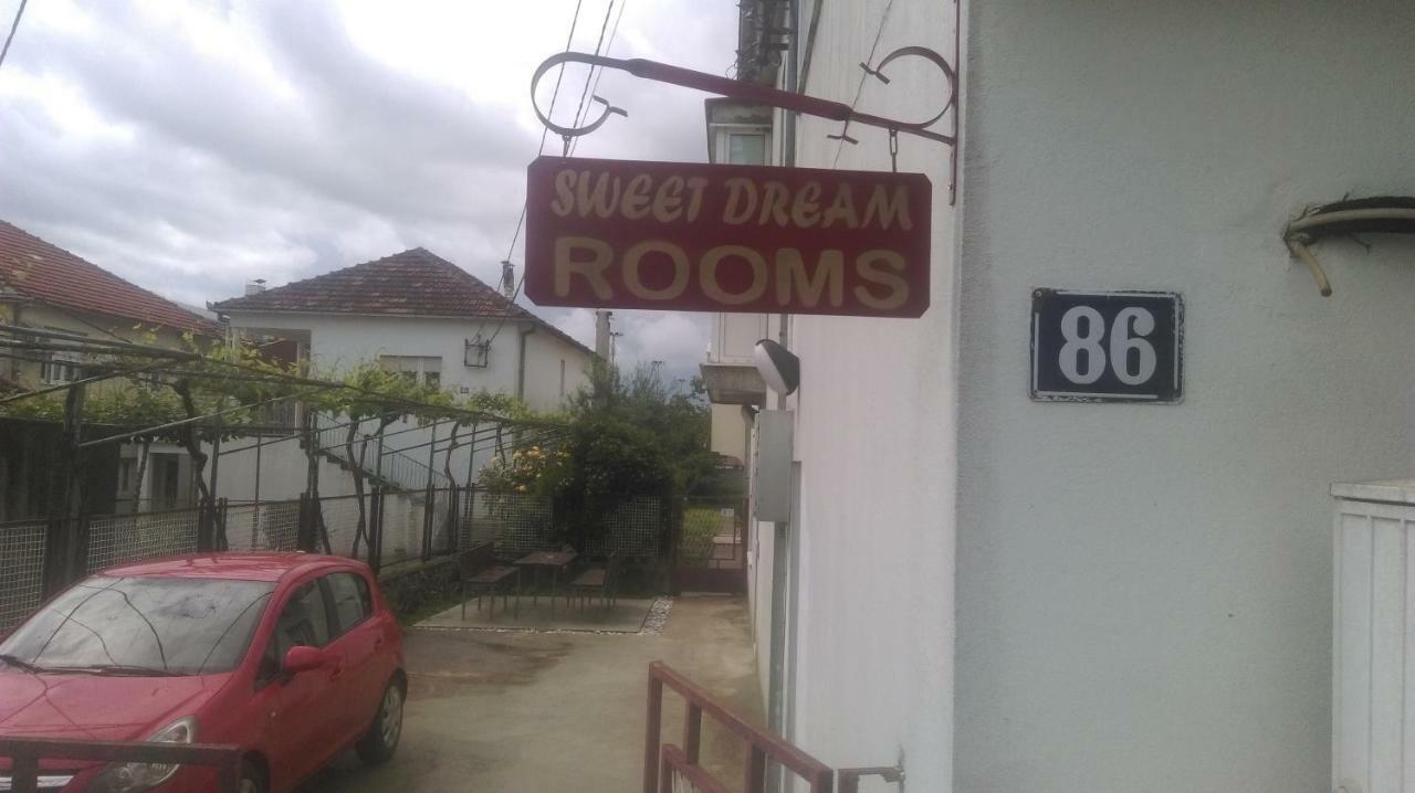 פודגוריצה Sweet Dream Rooms מראה חיצוני תמונה